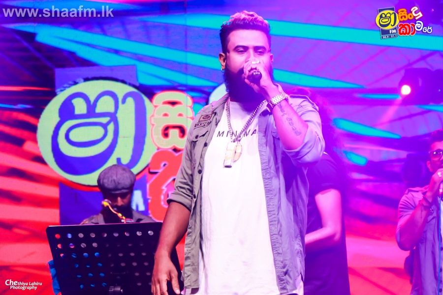 SHAA FM SINDU KAMARE WITH ORIGINAL on Photo Gallery